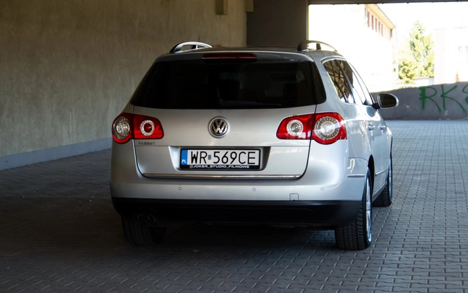 Volkswagen Passat cena 17900 przebieg: 400213, rok produkcji 2010 z Radom małe 704